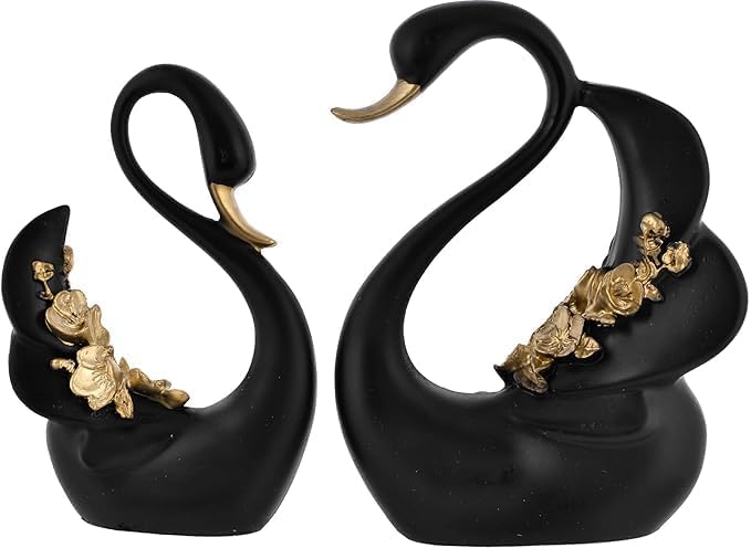 Elegant Swan Pair Sculpture for Home Decor