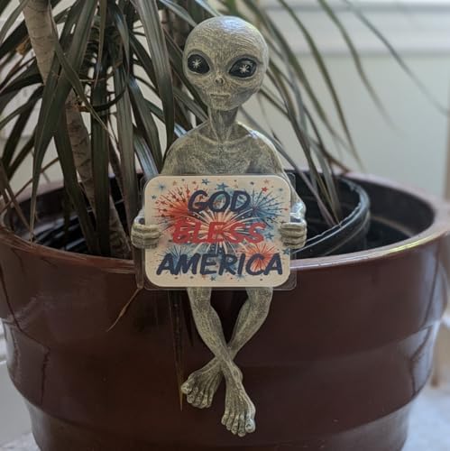 John Bernard Company 10 Alien Invasion Statues Gray