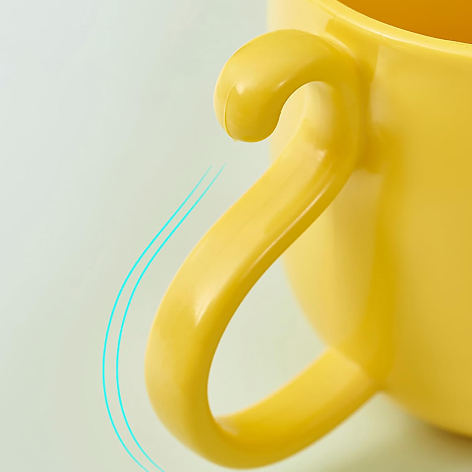 Lovely Kitten Mouthwash Cup for Home Travel