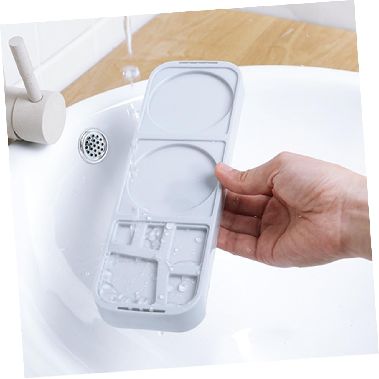 Hoement Bathroom Toothbrush and Toothpaste Holder Suction Cup Rack