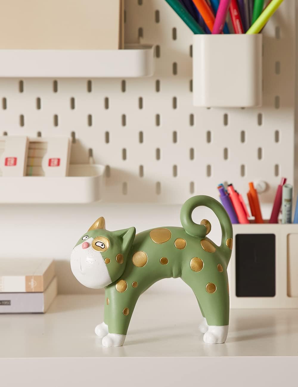 SEINHIJO Cat Figurine Sculpture Polyresin Statue Decor