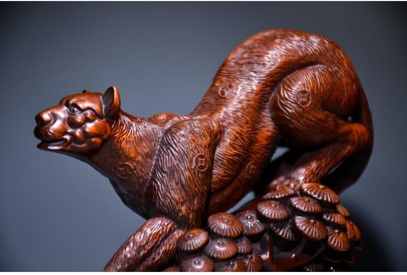 Handcrafted Boxwood Leopard Panther Statue Decor