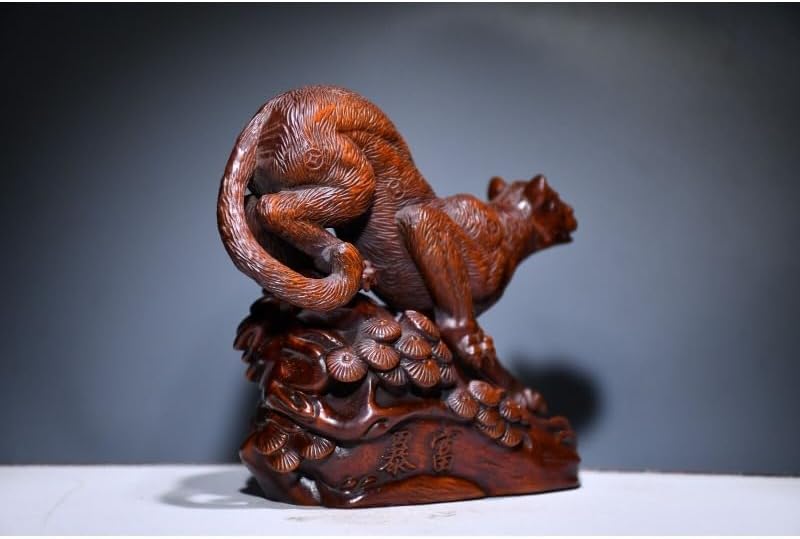 Handcrafted Boxwood Leopard Panther Statue Decor