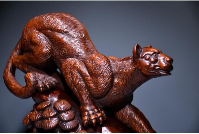 Handcrafted Boxwood Leopard Panther Statue Decor