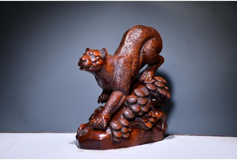 Handcrafted Boxwood Leopard Panther Statue Decor