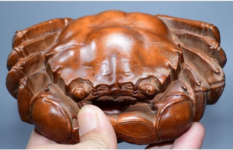 Lovable Mother Crab Statue - Handcrafted Boxwood Decor