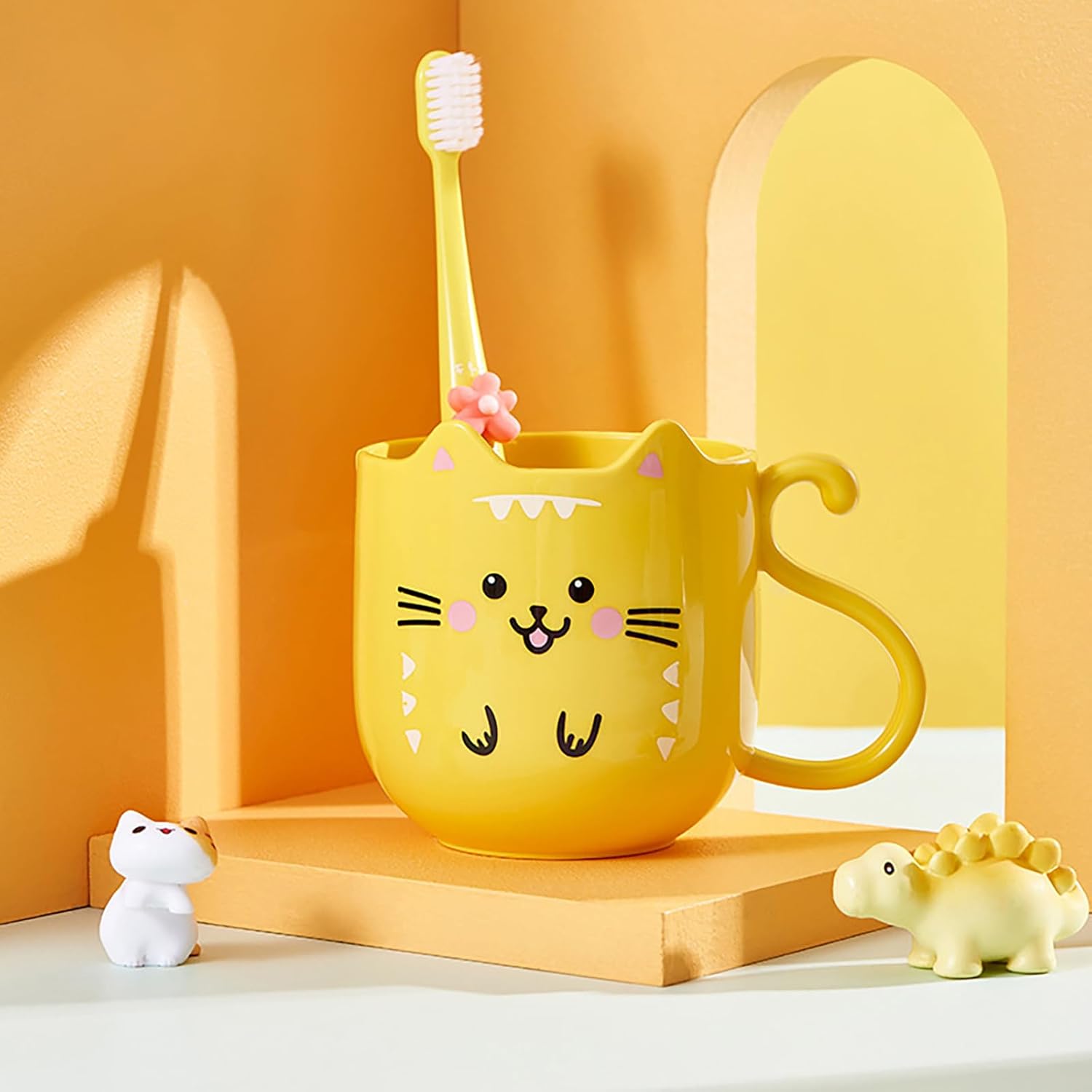 Lovely Kitten Mouthwash Cup for Home Travel