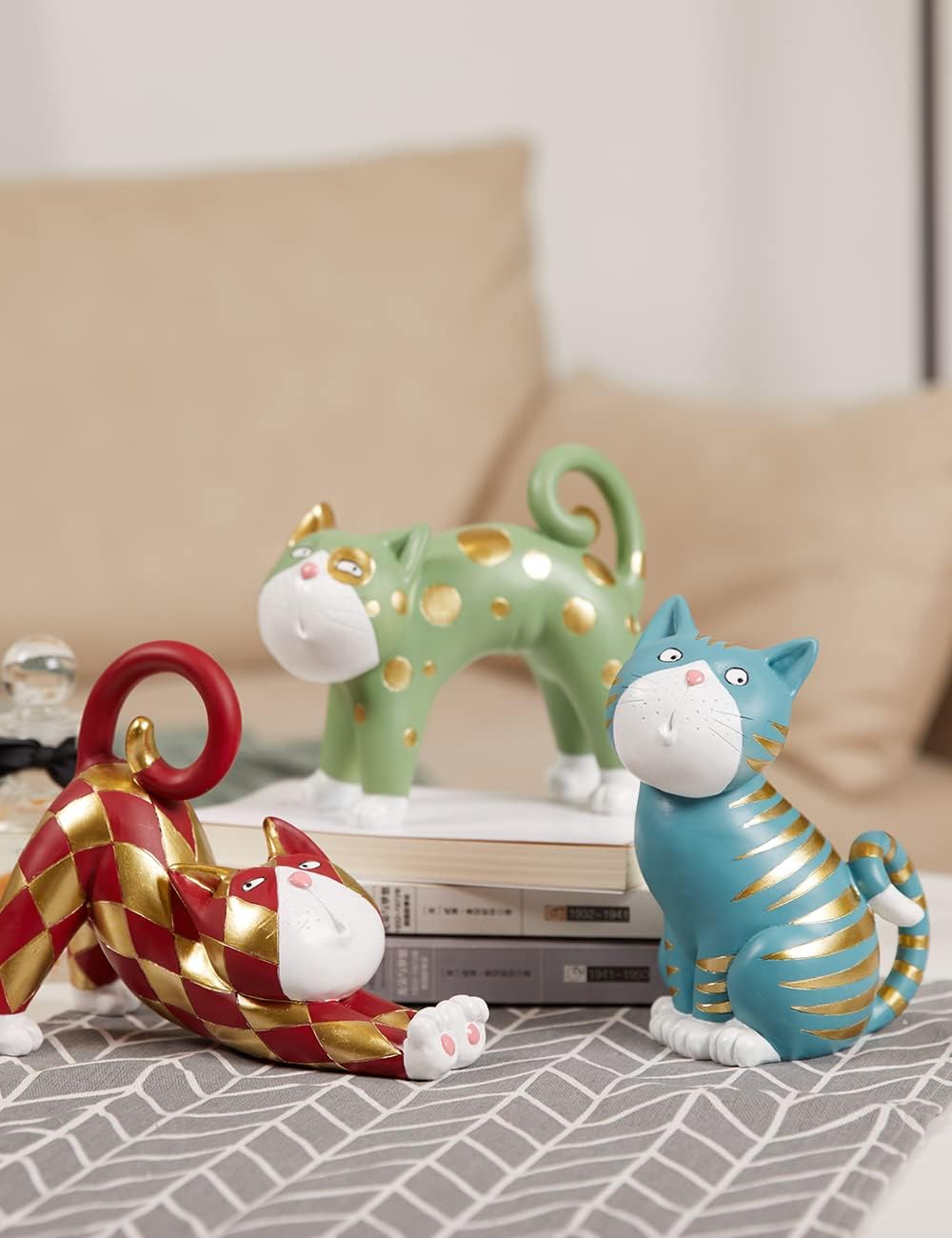 SEINHIJO Cat Figurine Sculpture Polyresin Statue Decor