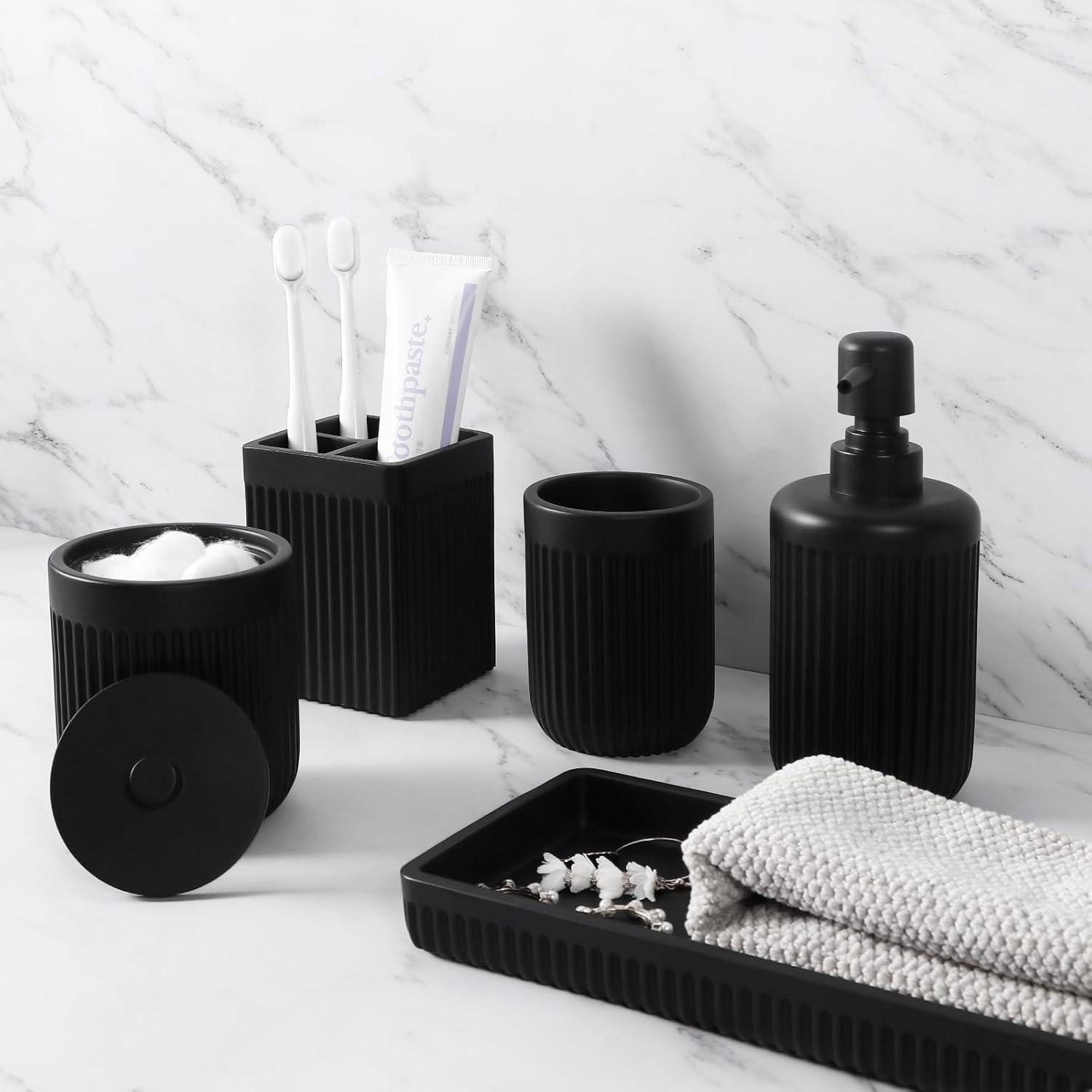 XLHOMO 5 Pc Resin Matte Black Bathroom Accessories Set