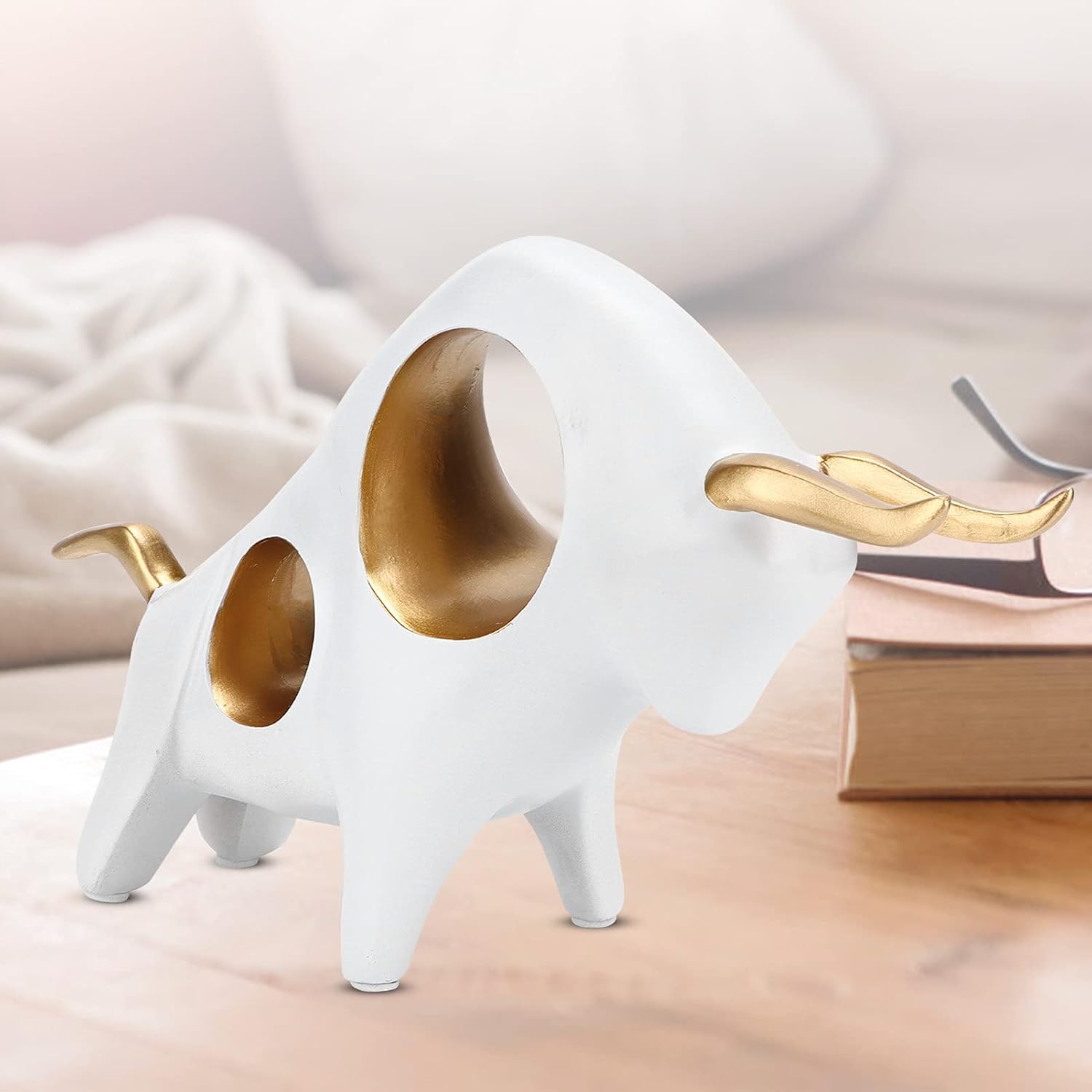 Buachois Lucky Fighting Bull Resin Sculpture