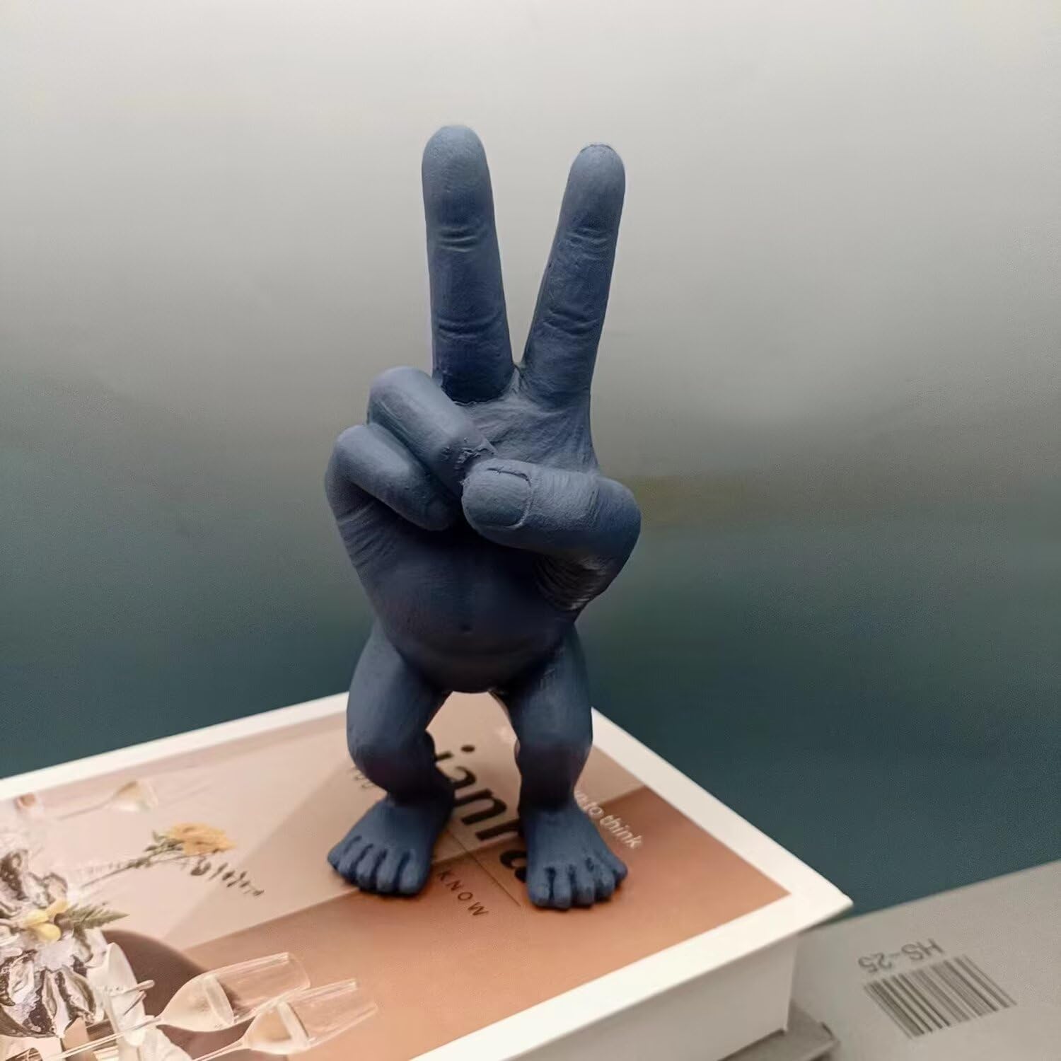 JTMY Scissor Hand Finger Statue 3D Resin Decor 1