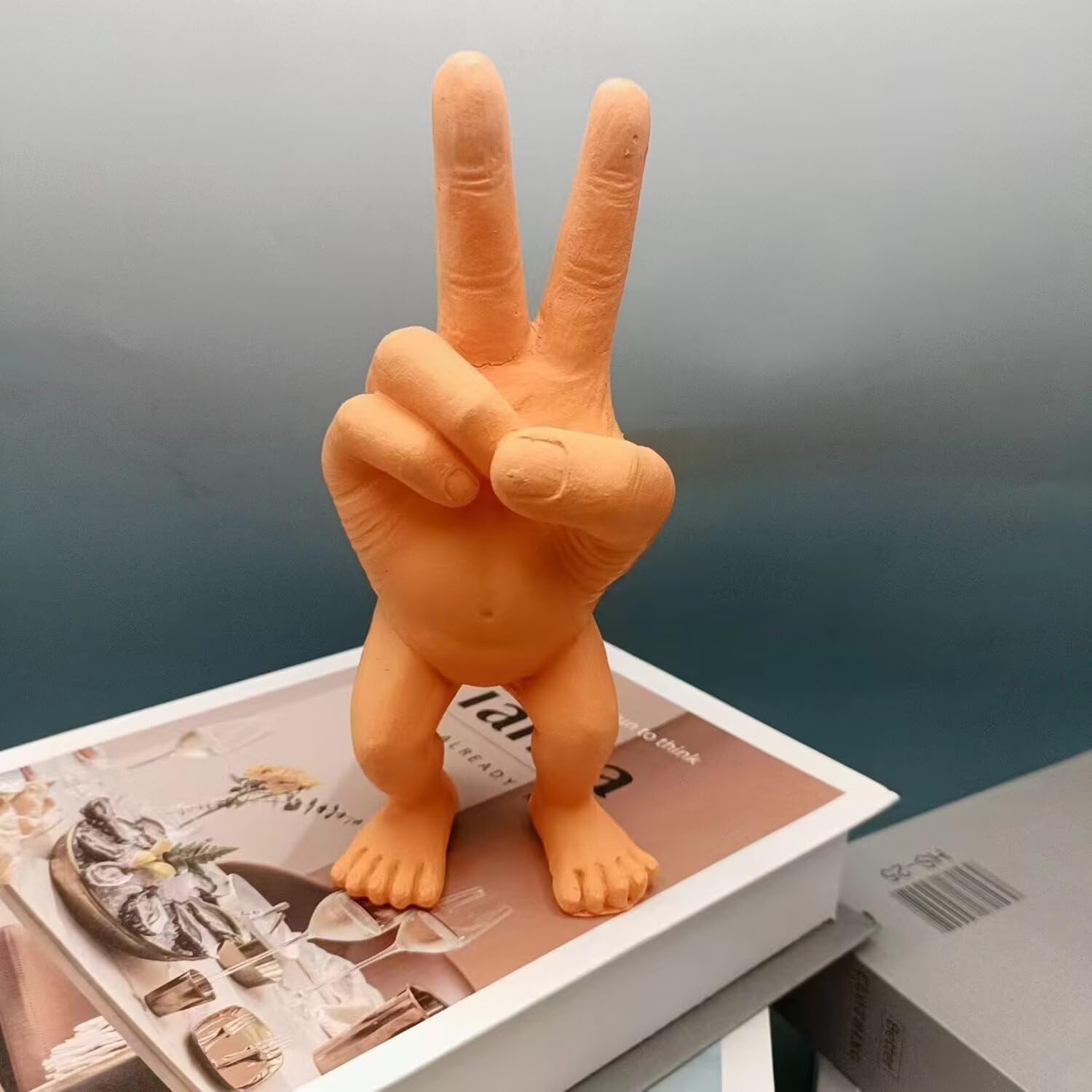 Scissor Hand Figure Statue - 3D Resin Decor Art
