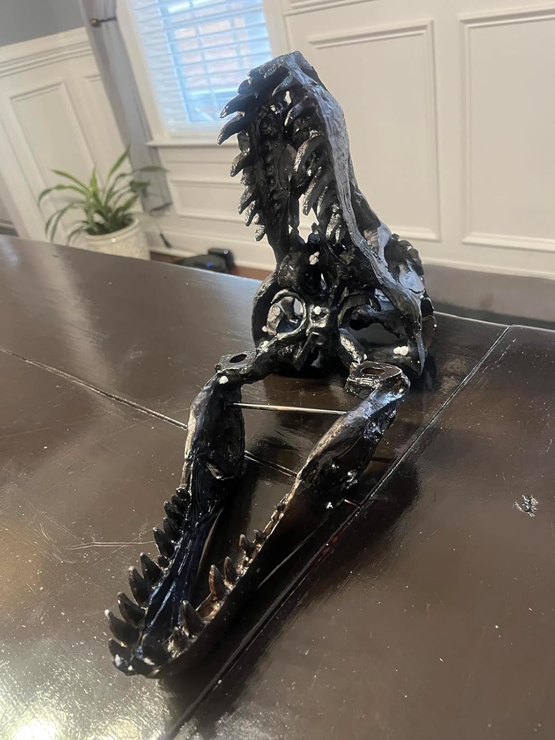 JOTNBOBO Dinosaur Skull Statue Black Replica