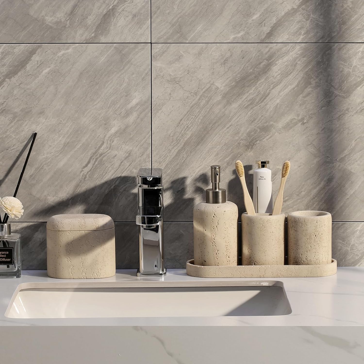Haocoott 5PCS Modern Bathroom Accessories Set