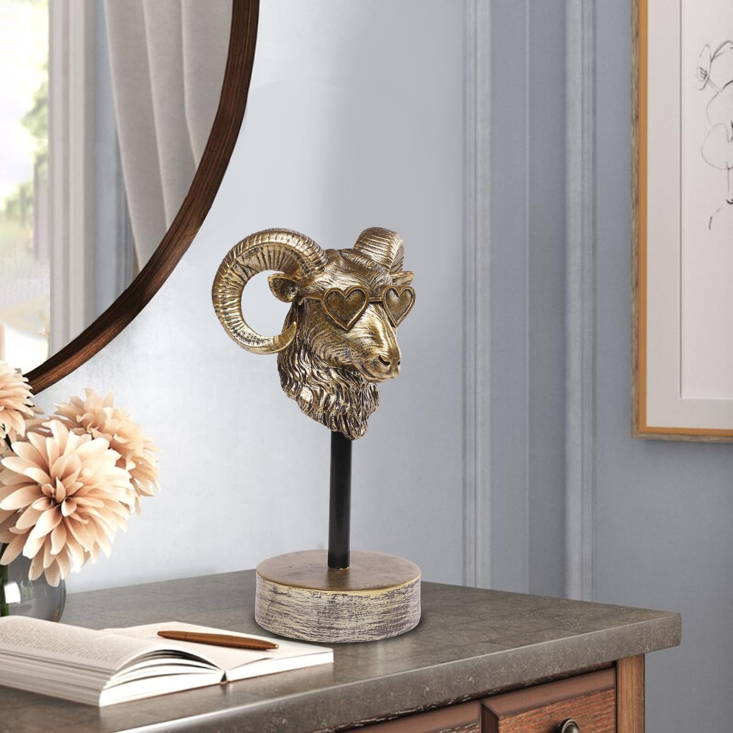 Handcrafted Resin Bighorn Sculpture - Modern Home Decor 1
