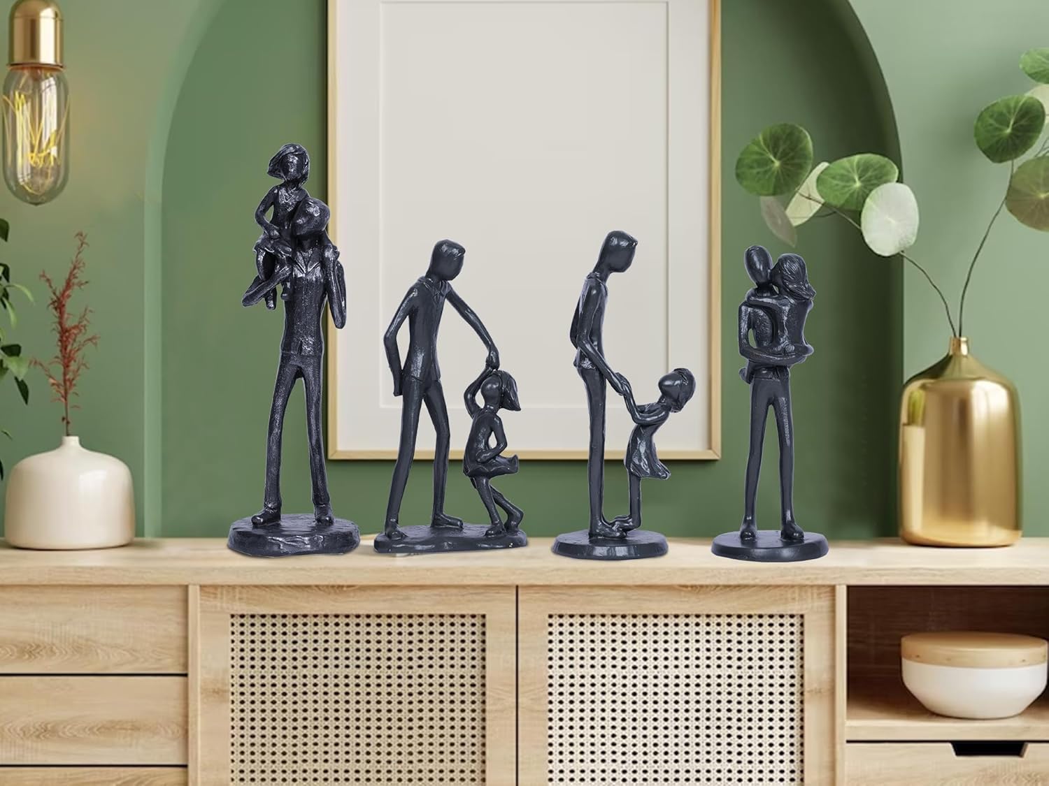 Father Daughter Statue - Heartwarming Love Sculpture