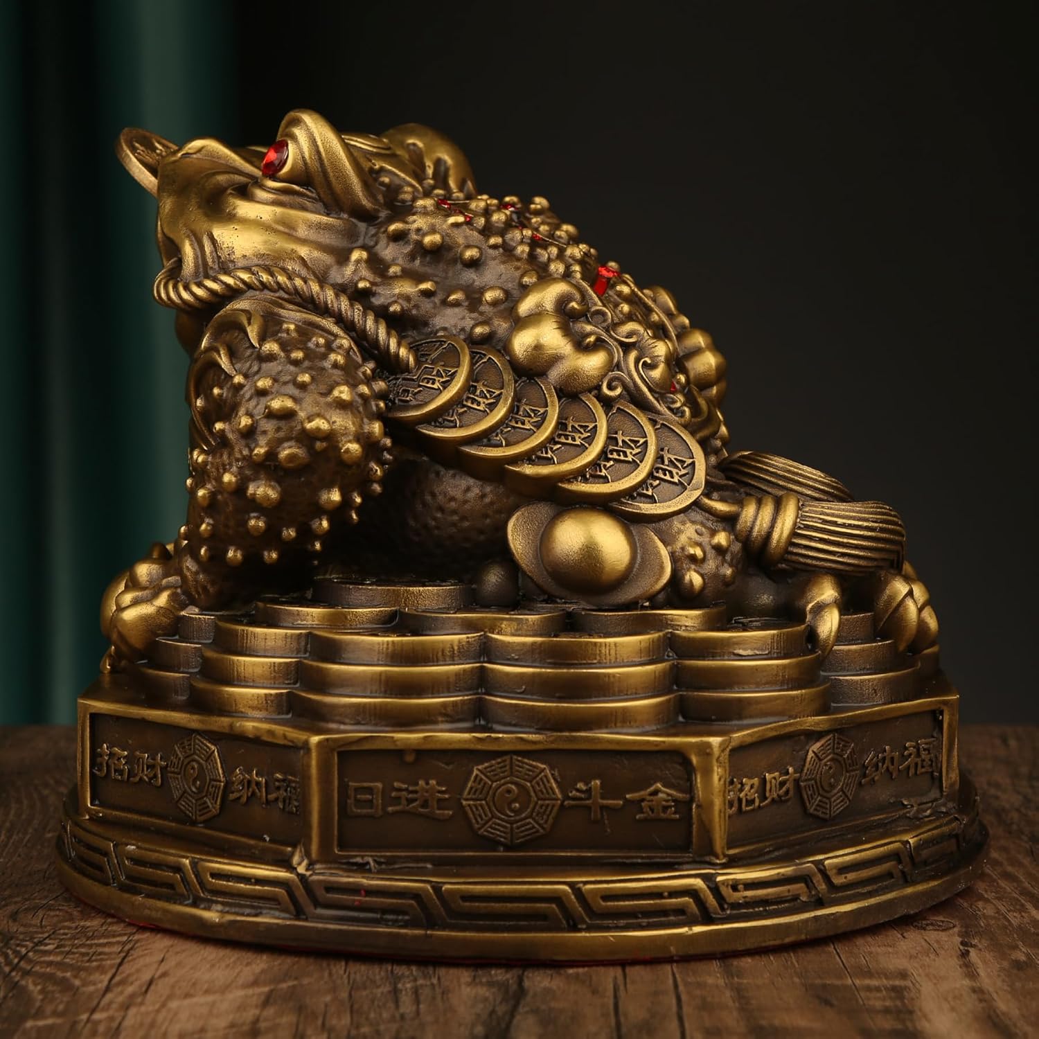Usoway Pure Brass Golden Toad Sculpture