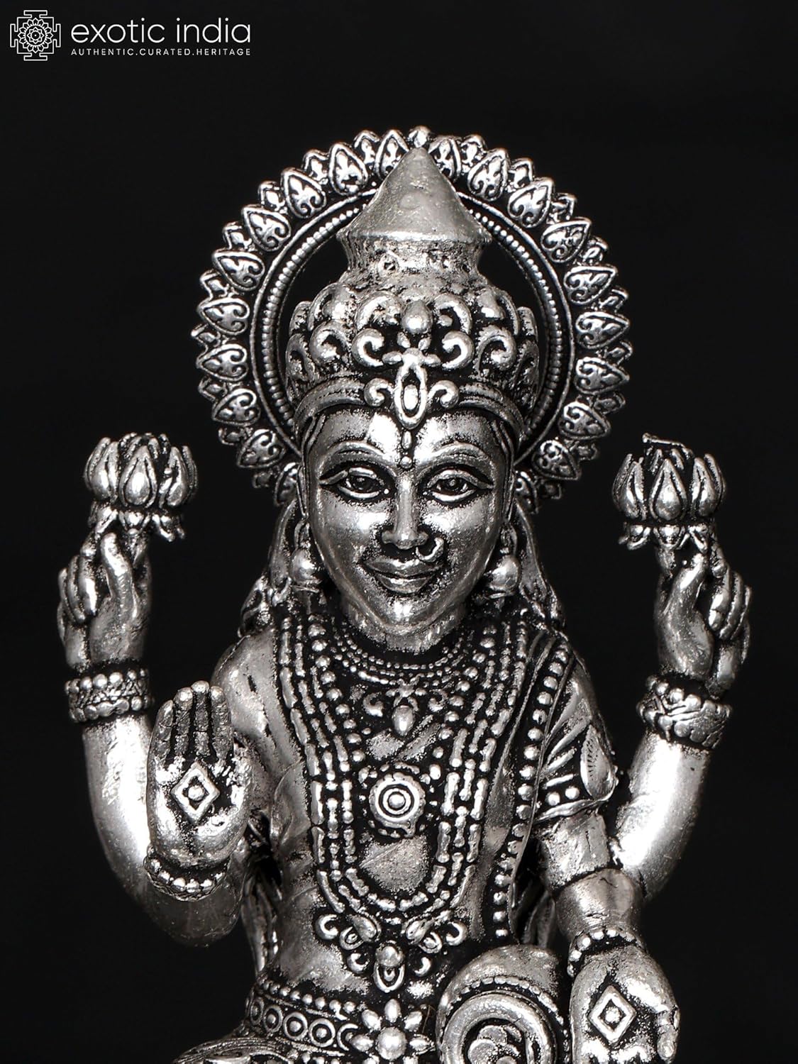 Small Superfine Goddess Lakshmi Statue for Pooja Home Temple