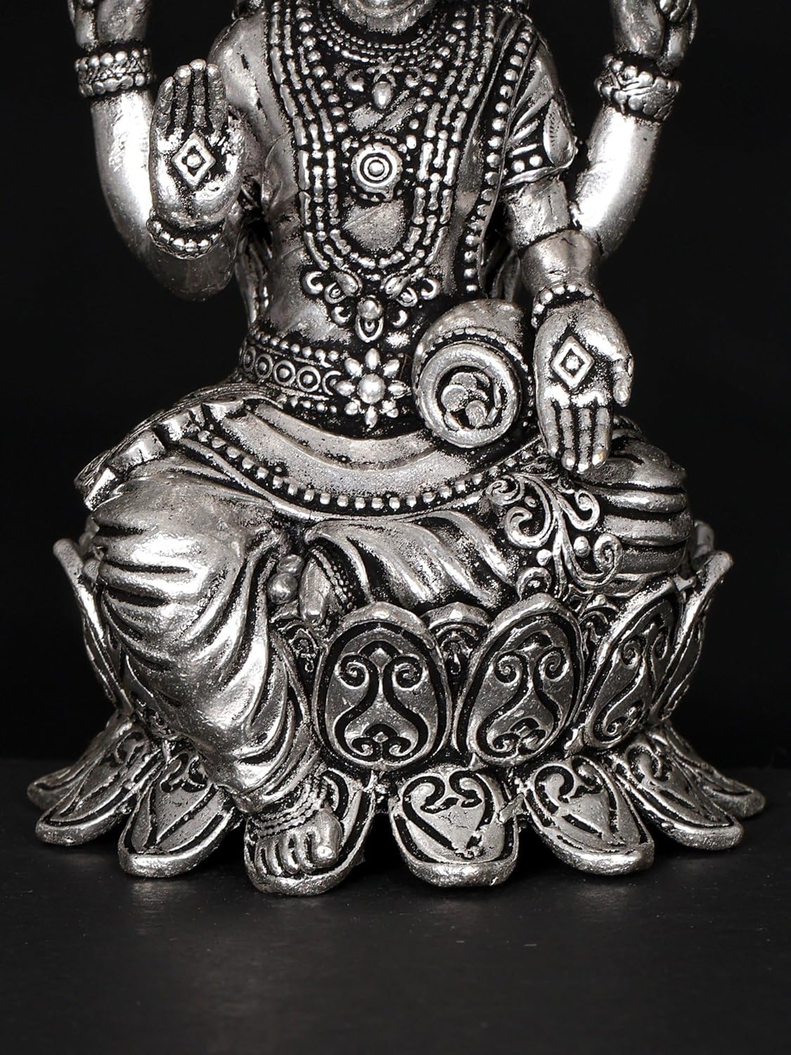 Small Superfine Goddess Lakshmi Statue for Pooja Home Temple