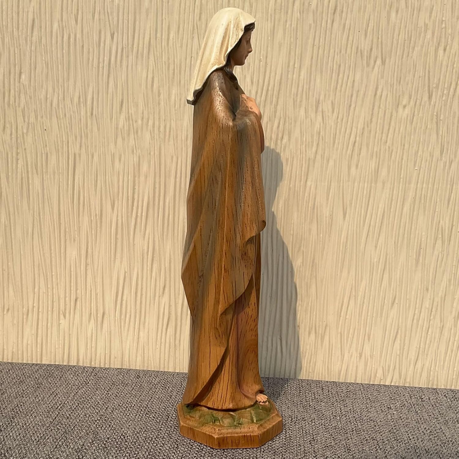 XXLTY Exquisite Solid Wood Virgin Mary Statue with Sacred Heart