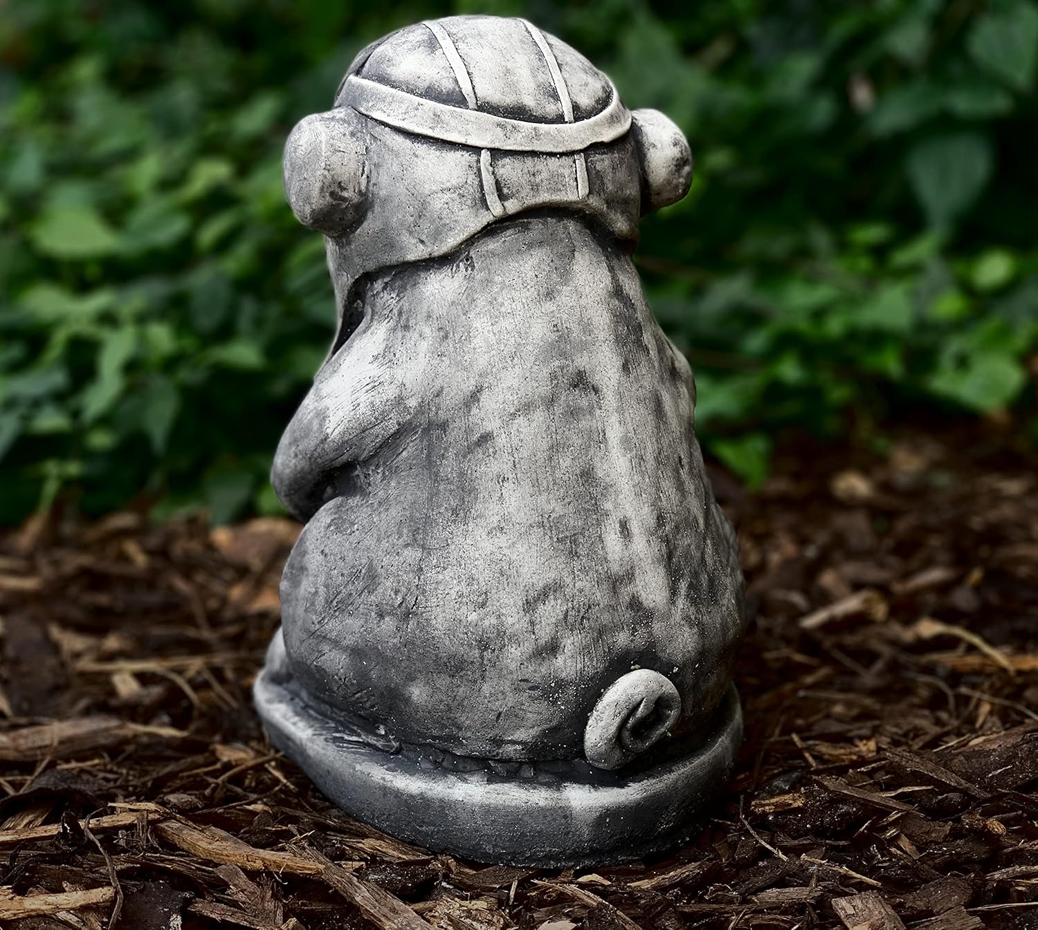 OLOMA Concrete Pig Outdoor Garden Sculpture